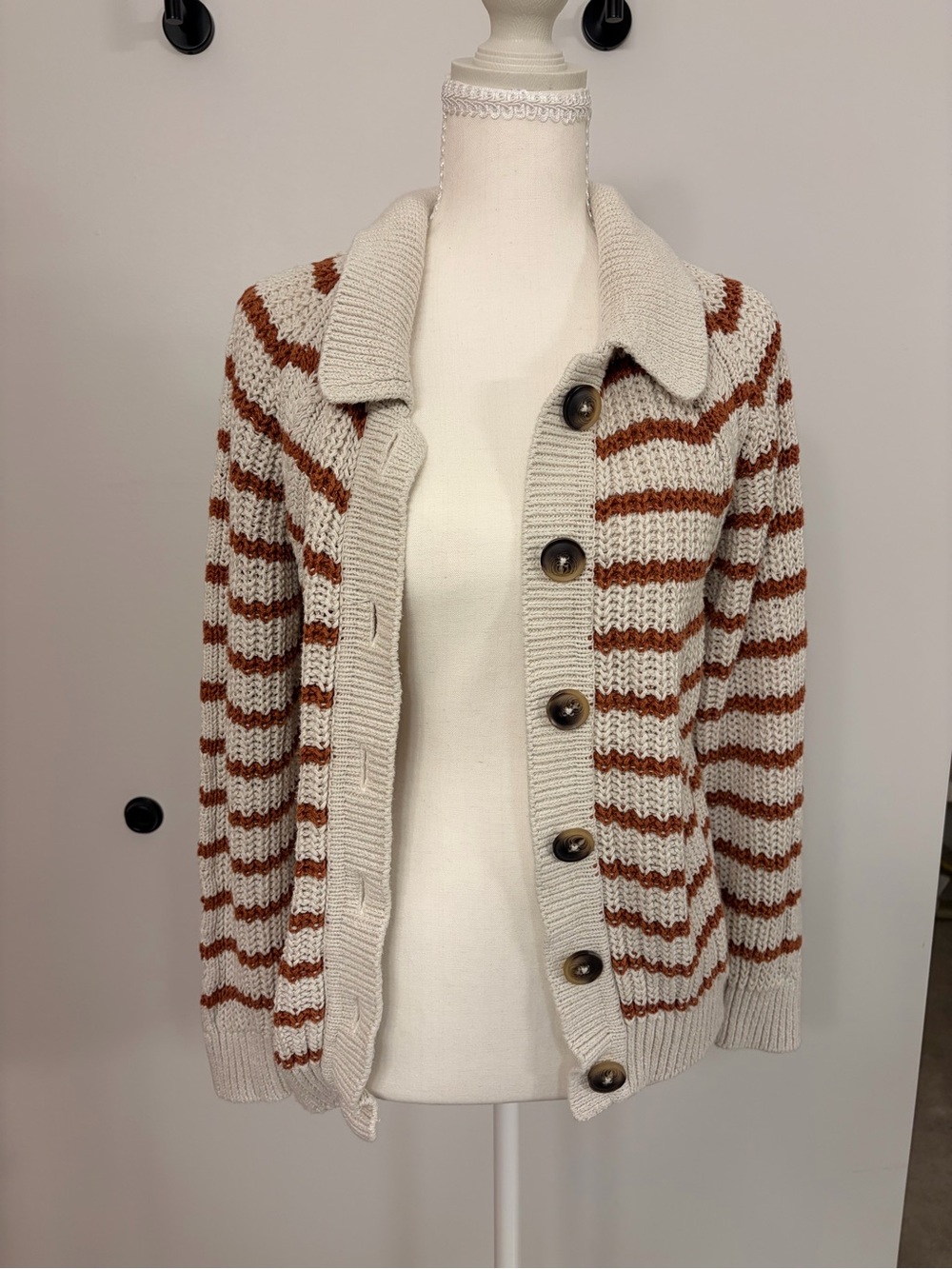Garnet Hill Maren Linen Cream & Rust Striped Button-Front Cardigan, M
